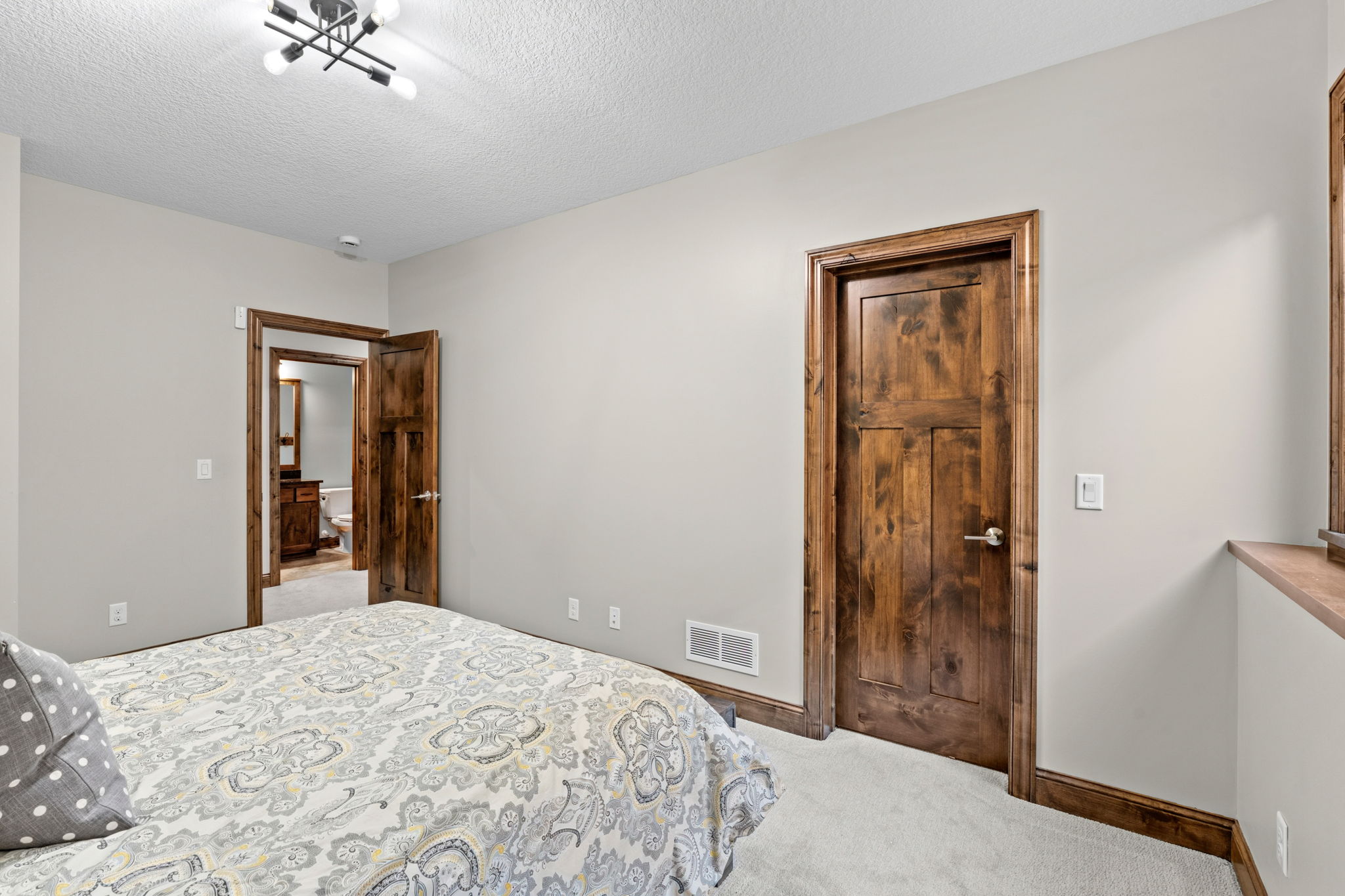 17276 62nd Ave N photo 79